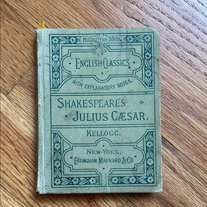 Vintage Shakespeare's Julius Caesar Book